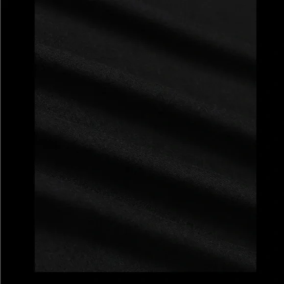 Just a Little Ray of Pitch Black Graphic Tee with Skeleton and Bats size M - Picture 4 of 6